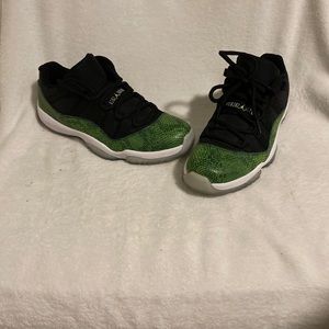 Jordan 11 low
